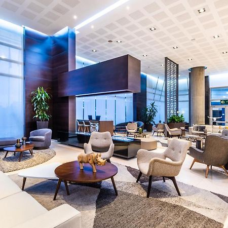 Hilton Doubletree Bogota Salitre Ar Hotel Exterior photo The lounge at the airport