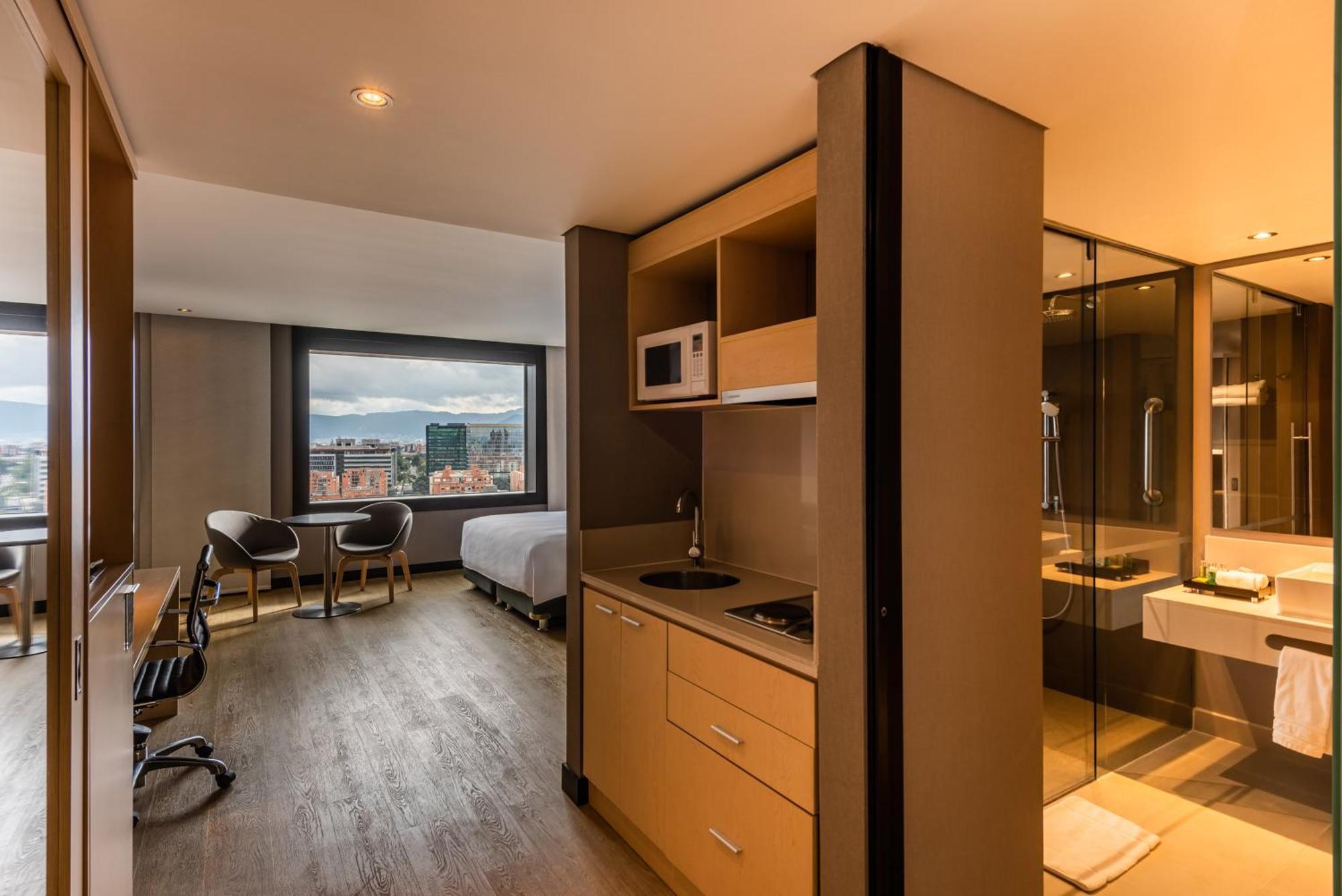 Hilton Doubletree Bogota Salitre Ar Hotel Exterior photo