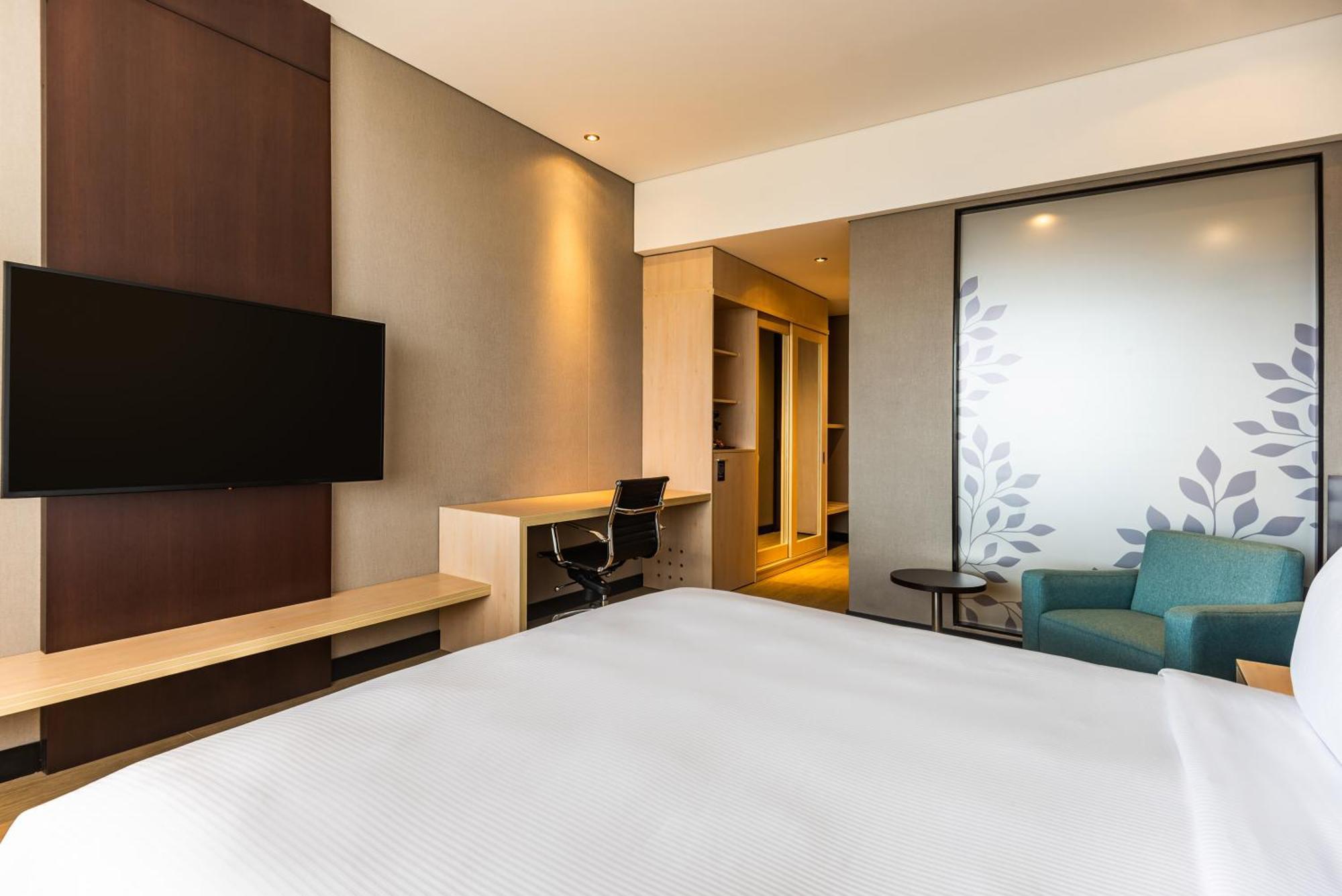 Hilton Doubletree Bogota Salitre Ar Hotel Exterior photo