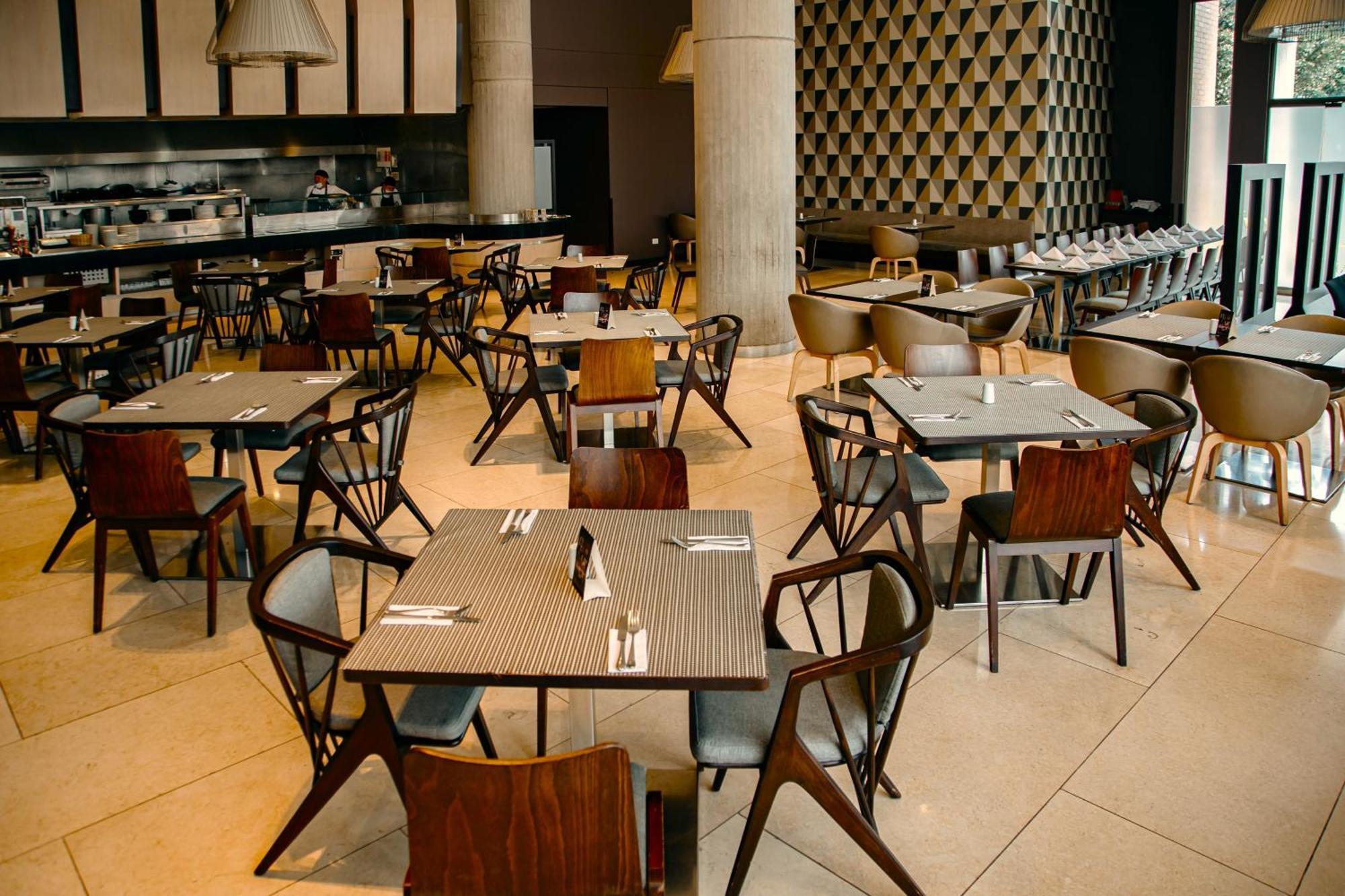 Hilton Doubletree Bogota Salitre Ar Hotel Exterior photo The interior of the restaurant